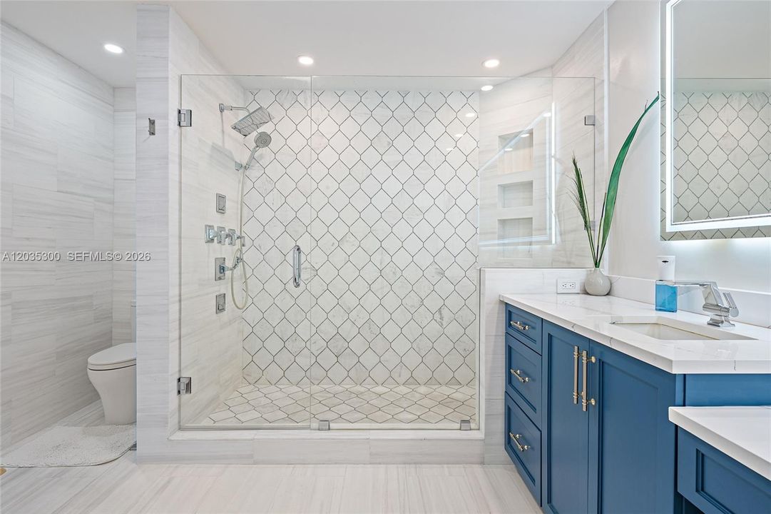For Sale: $2,350,000 (2 beds, 2 baths, 0 Square Feet)