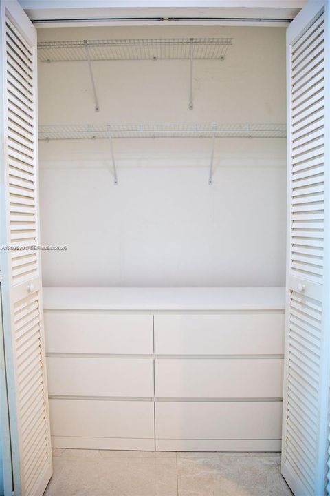 En Renta: $4,700 (2 camas, 2 baños, 1113 Pies cuadrados)