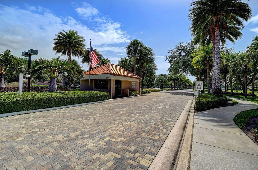 91-web-or-mls-50-print-Camino Real Villa