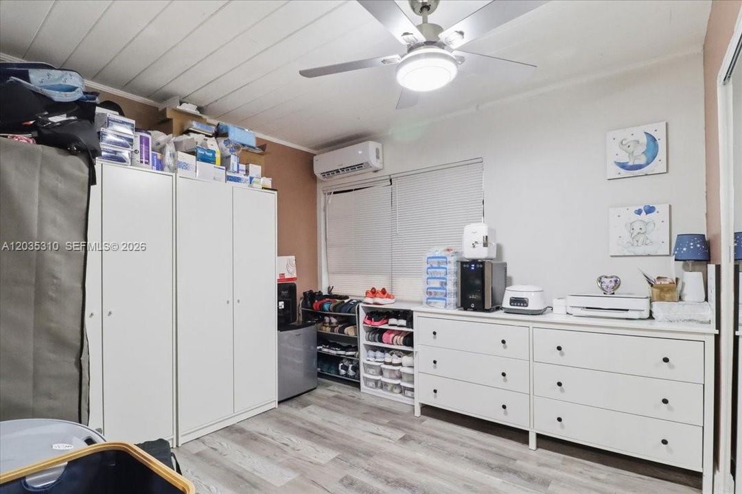 En Venta: $525,000 (3 camas, 2 baños, 1420 Pies cuadrados)
