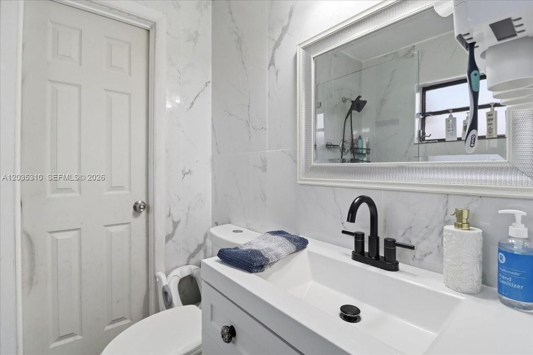 En Venta: $525,000 (3 camas, 2 baños, 1420 Pies cuadrados)