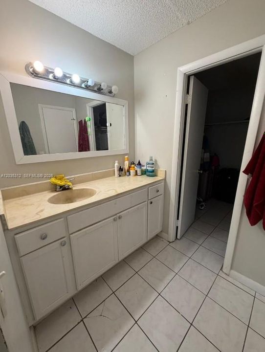 En Renta: $1,995 (2 camas, 1 baños, 1075 Pies cuadrados)