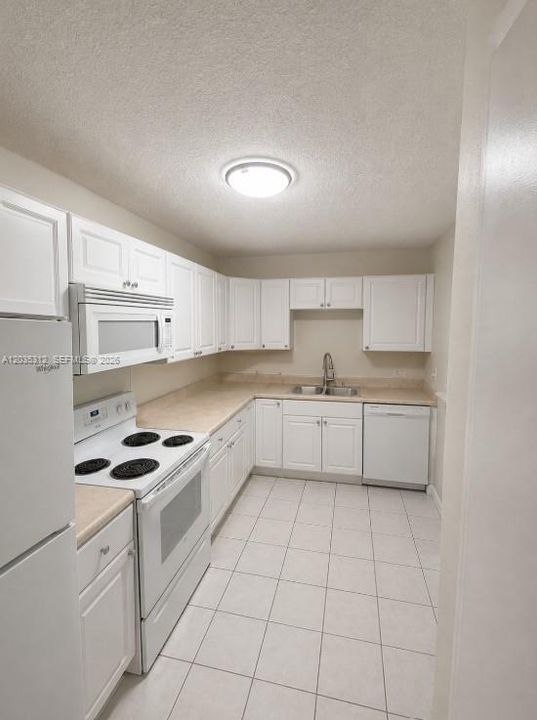En Renta: $1,995 (2 camas, 1 baños, 1075 Pies cuadrados)