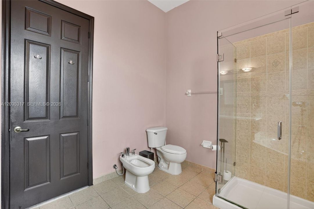 For Sale: $875,000 (4 beds, 3 baths, 2326 Square Feet)