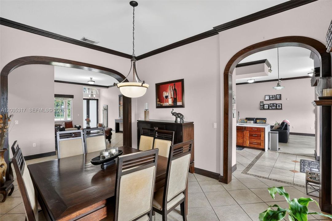 For Sale: $875,000 (4 beds, 3 baths, 2326 Square Feet)