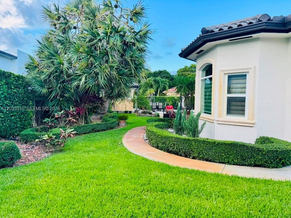 For Rent: $7,500 (4 beds, 4 baths, 3149 Square Feet)
