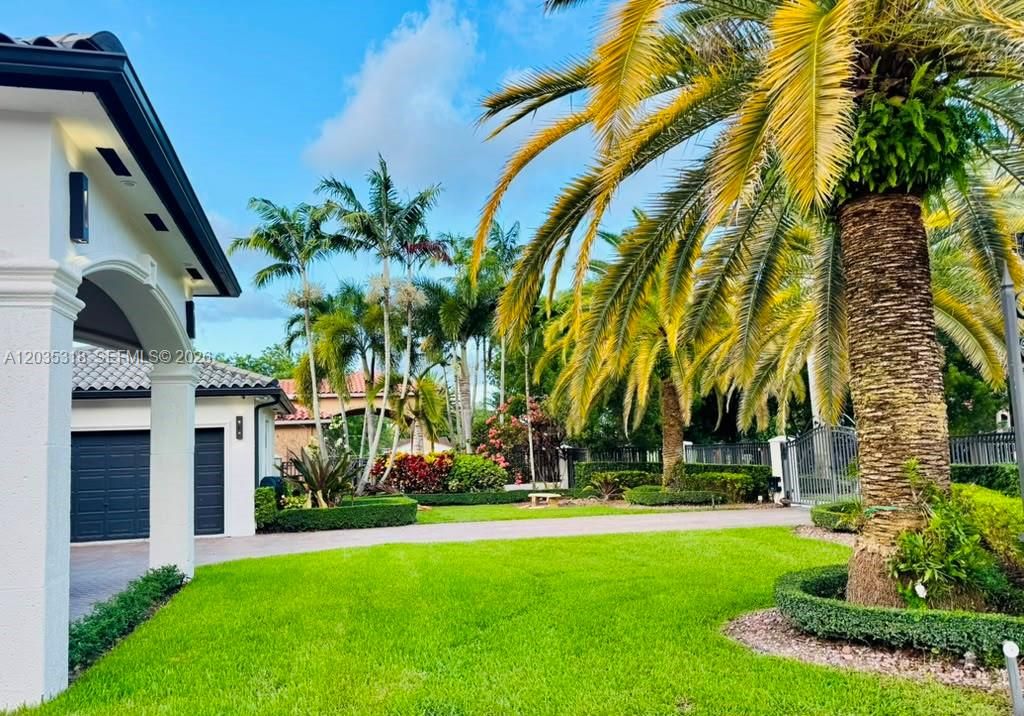 For Rent: $7,500 (4 beds, 4 baths, 3149 Square Feet)