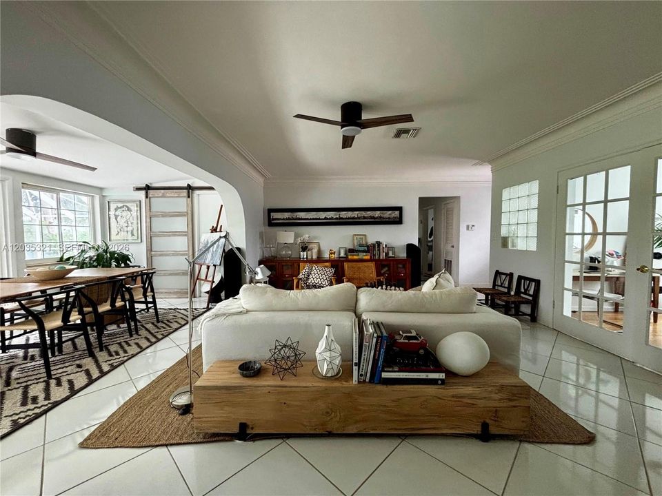 En Venta: $1,700,000 (3 camas, 3 baños, 1971 Pies cuadrados)