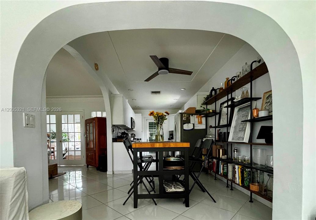 En Venta: $1,700,000 (3 camas, 3 baños, 1971 Pies cuadrados)
