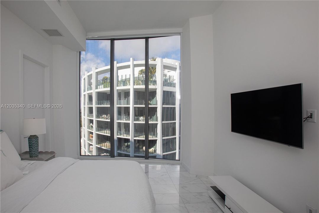 For Rent: $45,000 (4 beds, 3 baths, 2558 Square Feet)