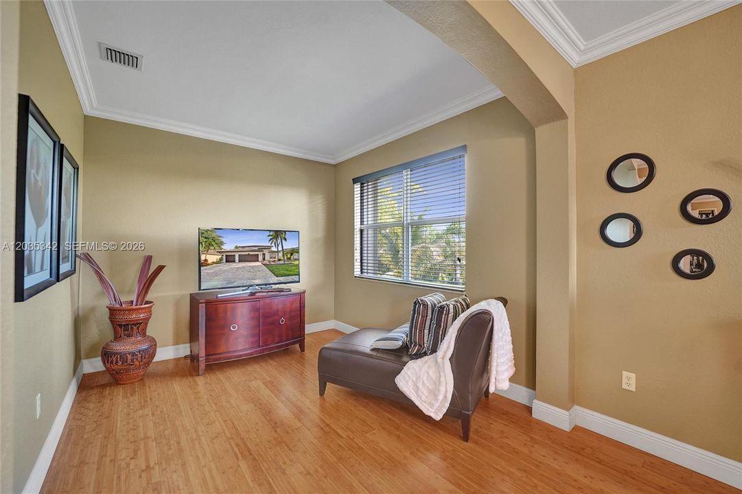 For Sale: $830,000 (4 beds, 3 baths, 3020 Square Feet)