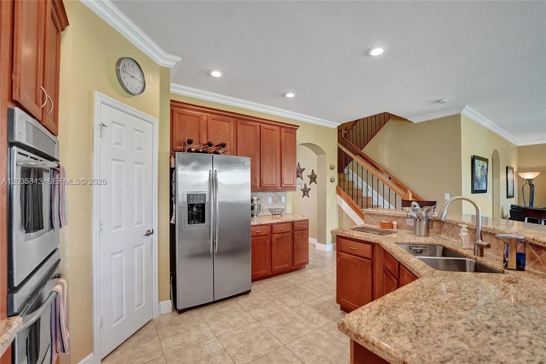 For Sale: $830,000 (4 beds, 3 baths, 3020 Square Feet)