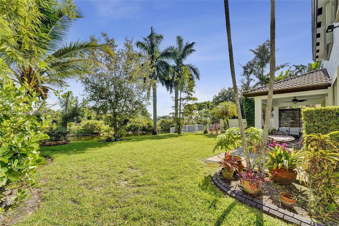 For Sale: $830,000 (4 beds, 3 baths, 3020 Square Feet)