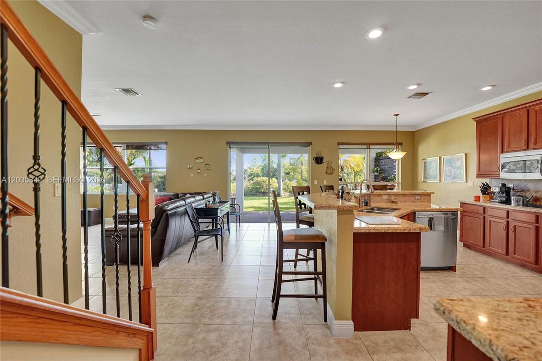 For Sale: $830,000 (4 beds, 3 baths, 3020 Square Feet)