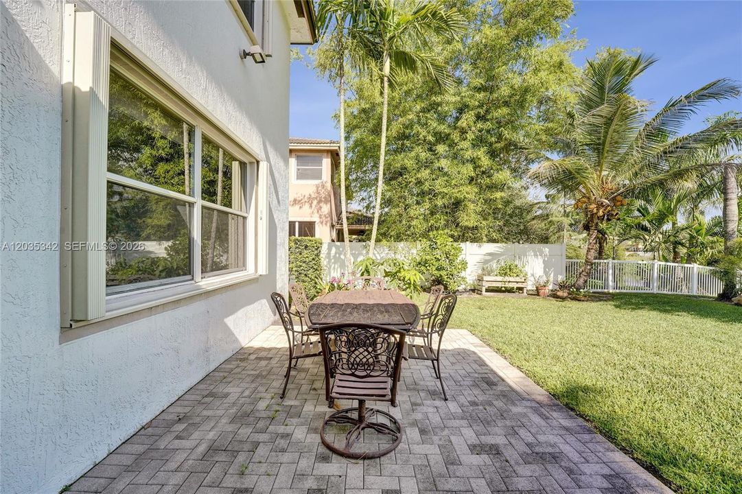 For Sale: $830,000 (4 beds, 3 baths, 3020 Square Feet)