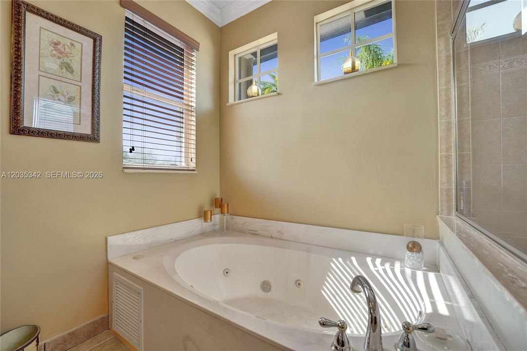 For Sale: $830,000 (4 beds, 3 baths, 3020 Square Feet)