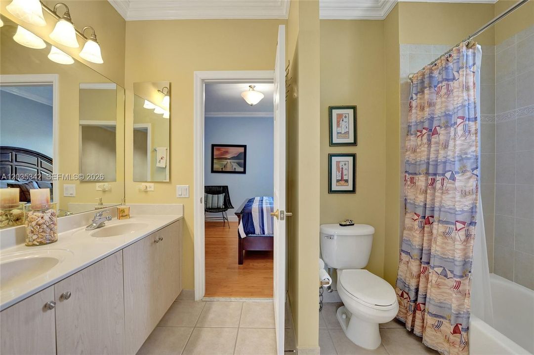 For Sale: $830,000 (4 beds, 3 baths, 3020 Square Feet)