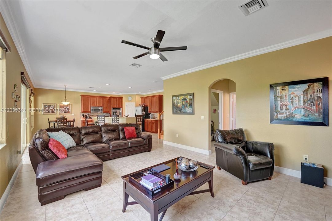 For Sale: $830,000 (4 beds, 3 baths, 3020 Square Feet)