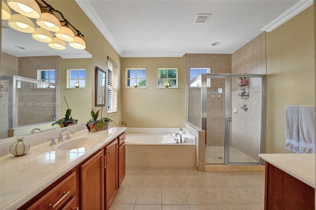 For Sale: $830,000 (4 beds, 3 baths, 3020 Square Feet)
