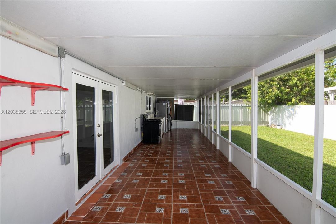 En Venta: $850,000 (3 camas, 2 baños, 1740 Pies cuadrados)