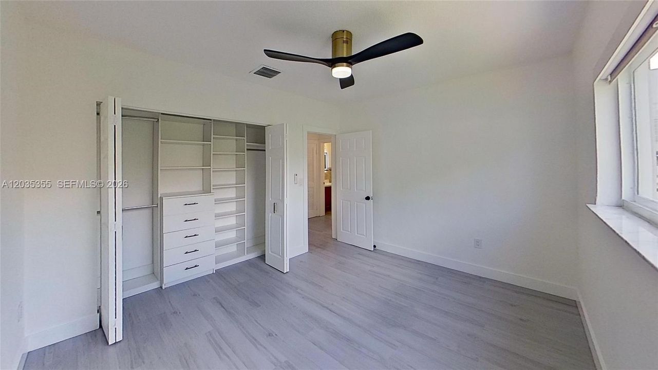 En Venta: $850,000 (3 camas, 2 baños, 1740 Pies cuadrados)