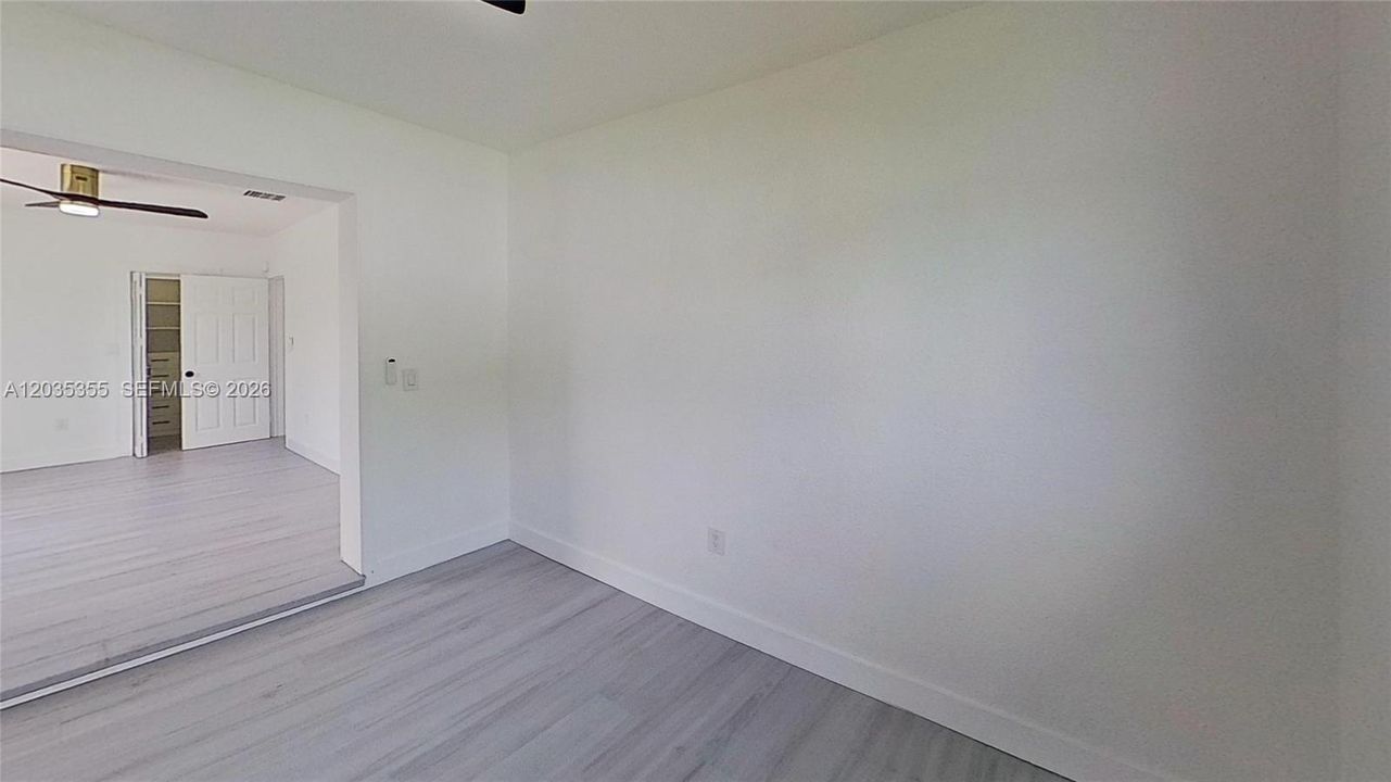 En Venta: $850,000 (3 camas, 2 baños, 1740 Pies cuadrados)