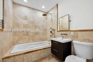 En Renta: $8,500 (3 camas, 2 baños, 2244 Pies cuadrados)