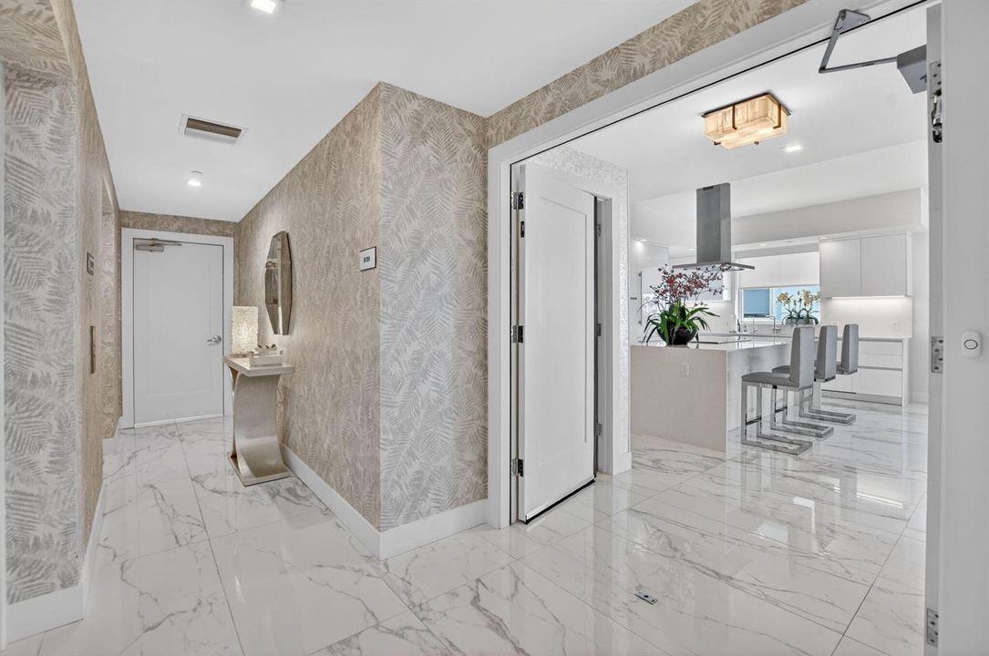 DOUBLE DOOR ENTRANCE