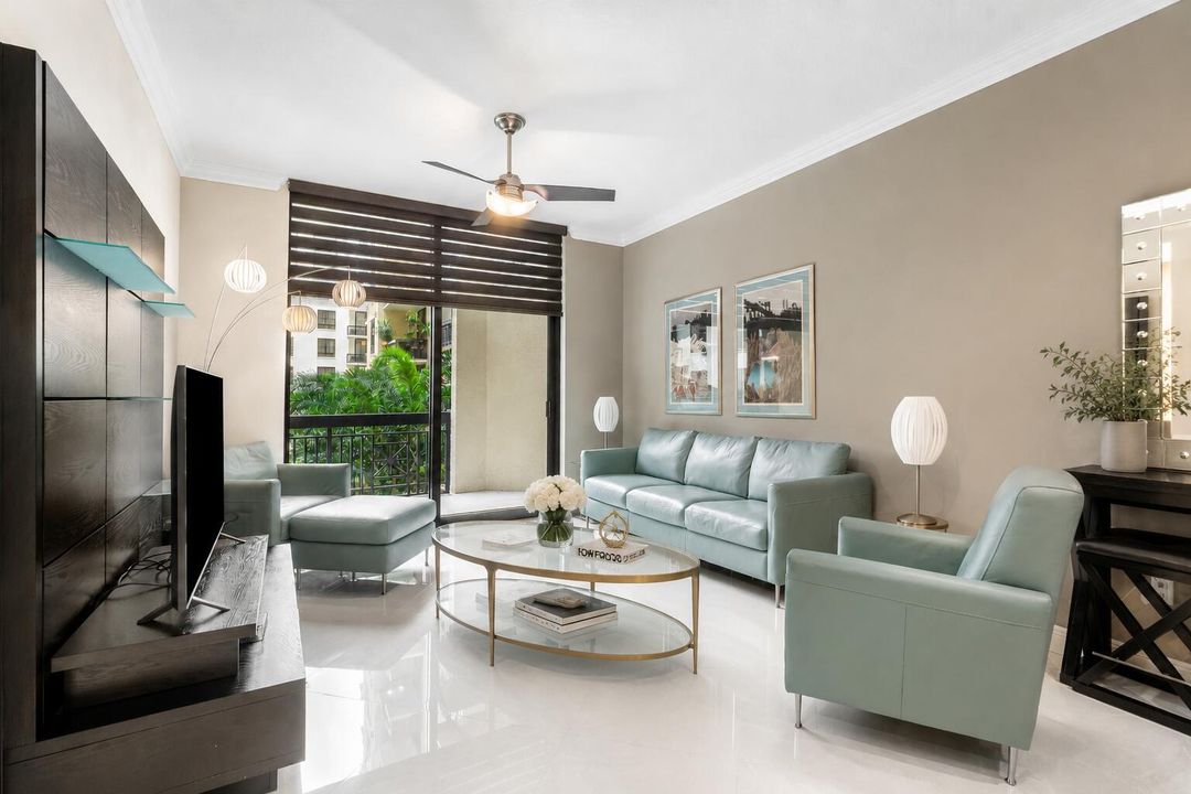 Living Room w/ Virtual Coffee Table
