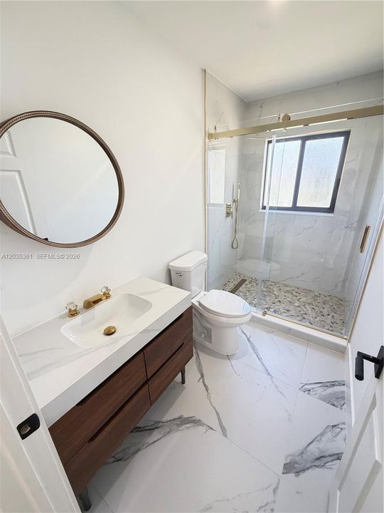 En Venta: $759,000 (3 camas, 3 baños, 1420 Pies cuadrados)