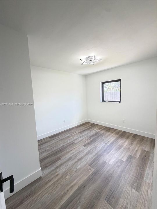 En Venta: $749,000 (3 camas, 3 baños, 1420 Pies cuadrados)
