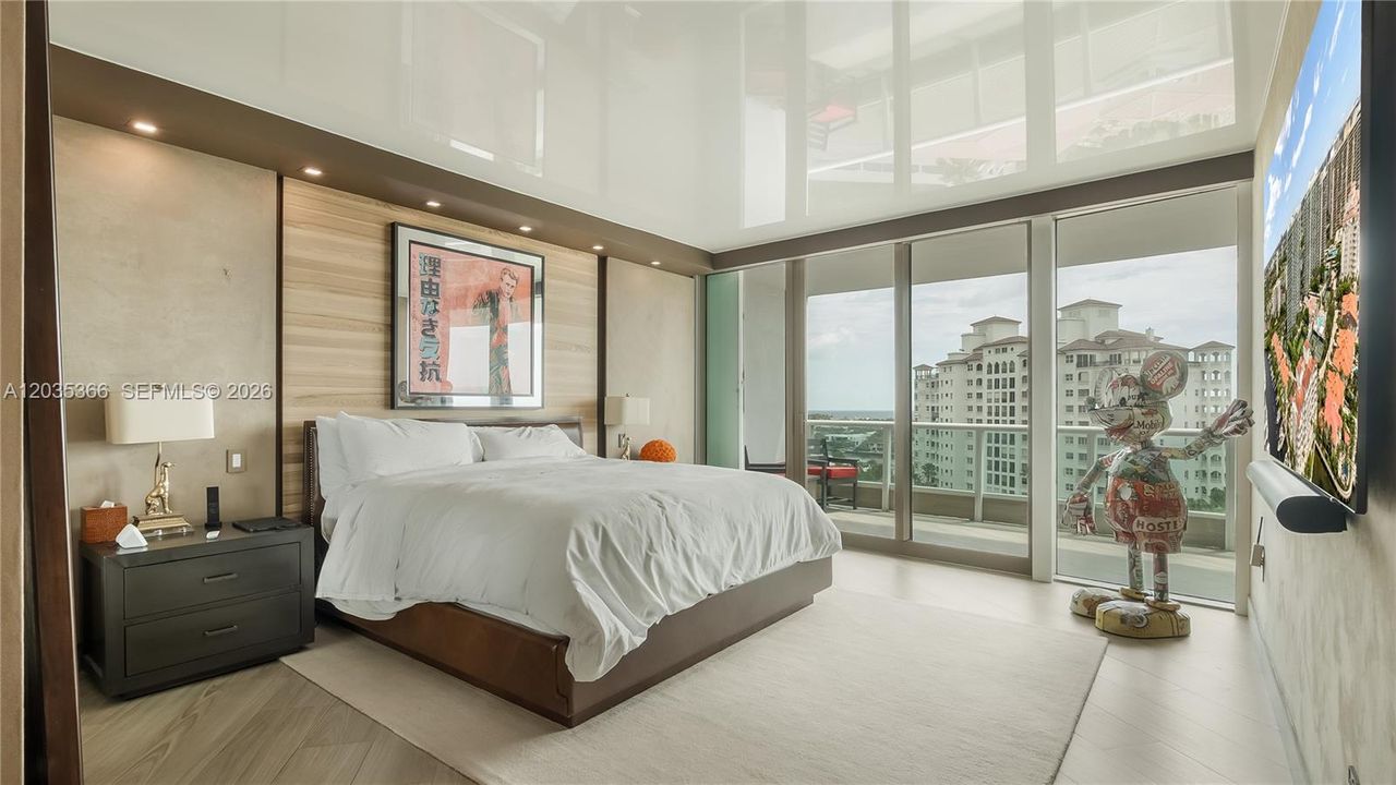 For Sale: $2,750,000 (2 beds, 2 baths, 2390 Square Feet)