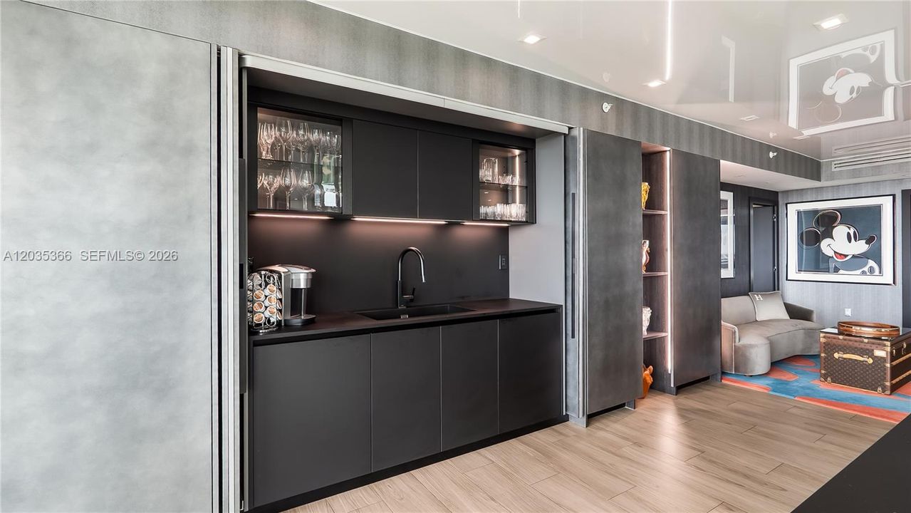 For Sale: $2,750,000 (2 beds, 2 baths, 2390 Square Feet)