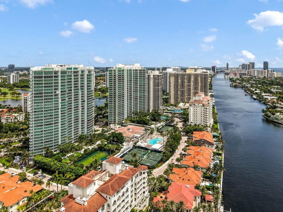 For Sale: $2,750,000 (2 beds, 2 baths, 2390 Square Feet)
