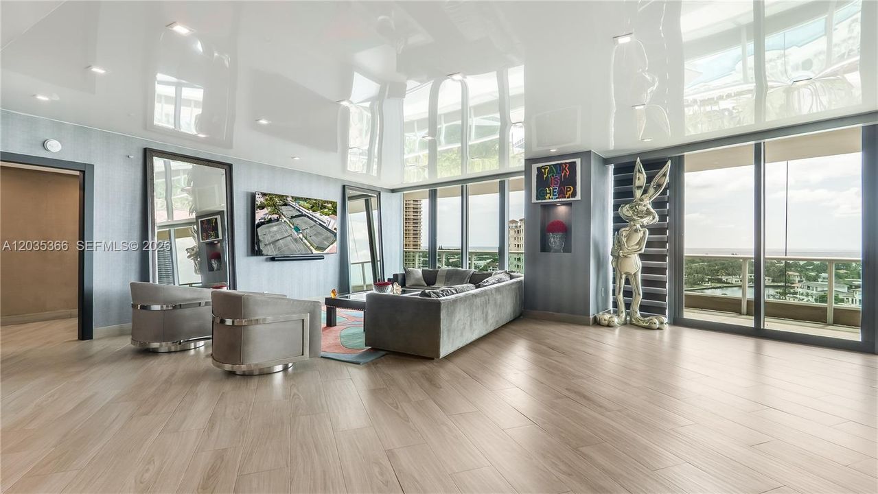 For Sale: $2,750,000 (2 beds, 2 baths, 2390 Square Feet)