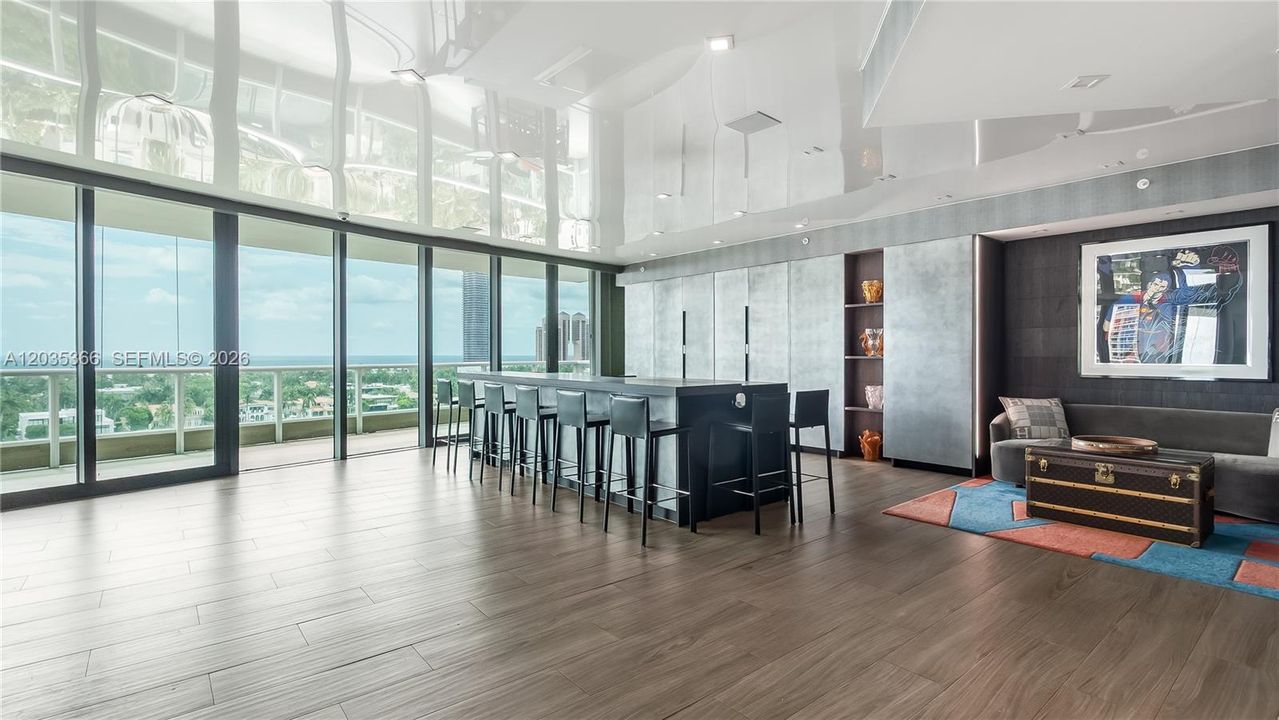 For Sale: $2,750,000 (2 beds, 2 baths, 2390 Square Feet)