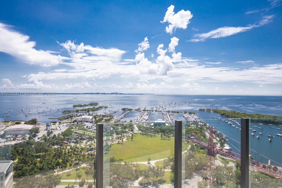 For Sale: $6,900,000 (4 beds, 3 baths, 2558 Square Feet)