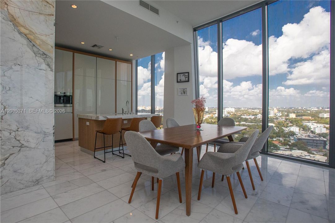 For Sale: $6,900,000 (4 beds, 3 baths, 2558 Square Feet)
