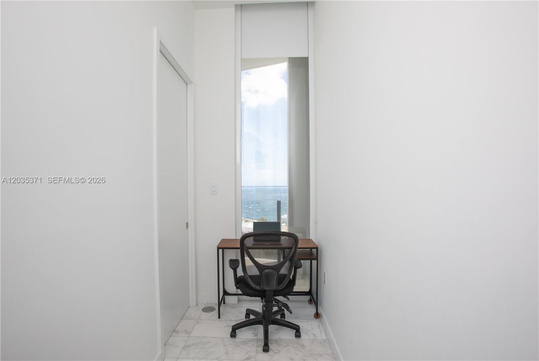 For Sale: $6,900,000 (4 beds, 3 baths, 2558 Square Feet)
