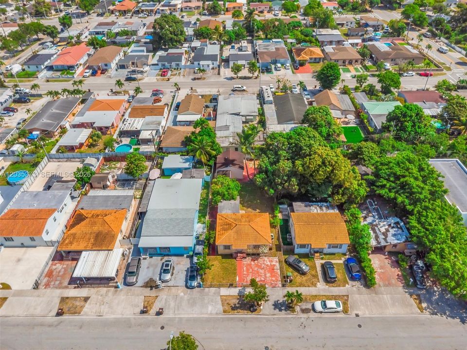 На продажу: $499,000 (3 спален, 2 ванн, 1037 Квадратных фут)