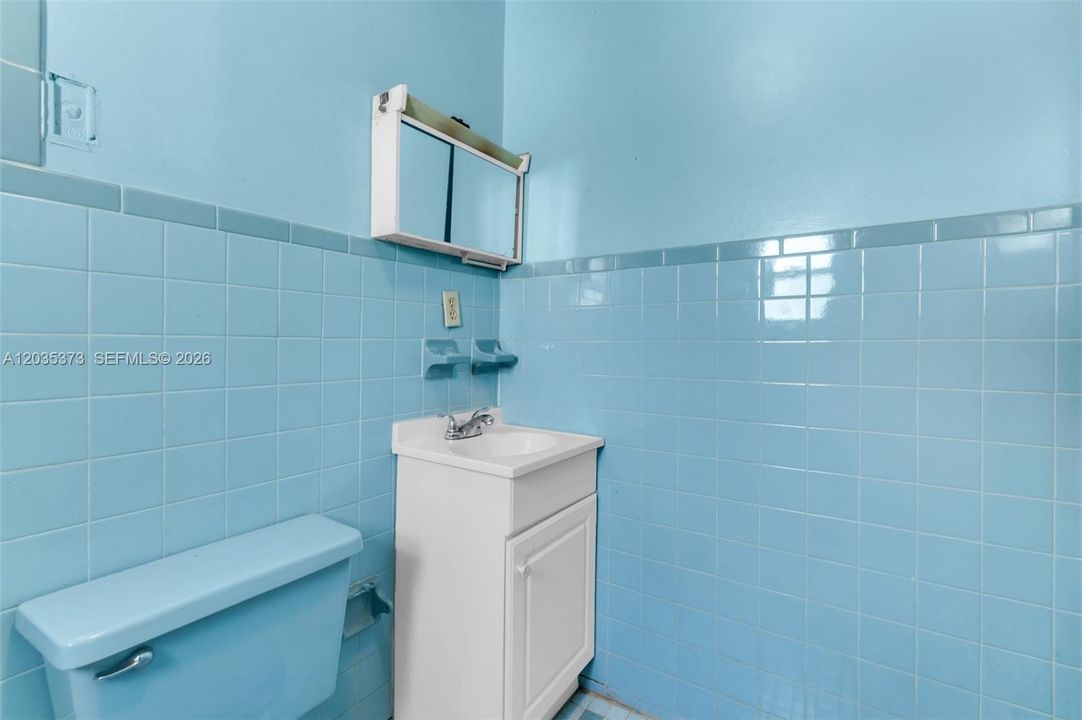 На продажу: $499,000 (3 спален, 2 ванн, 1037 Квадратных фут)
