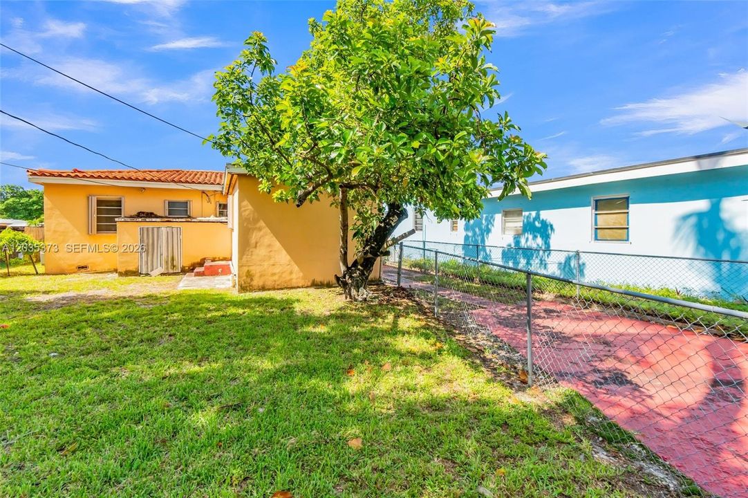 На продажу: $499,000 (3 спален, 2 ванн, 1037 Квадратных фут)
