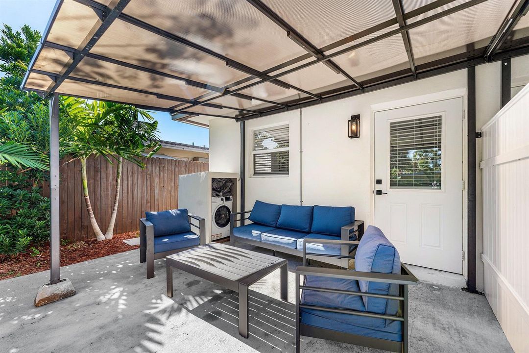 015-1545Northeast32ndStreet-OaklandPark-