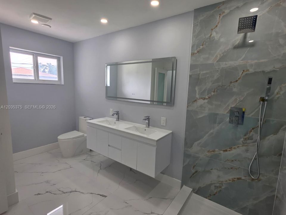 For Sale: $700,000 (3 beds, 2 baths, 2777 Square Feet)