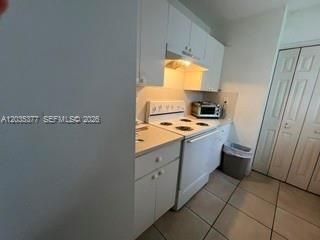 For Sale: $545,000 (3 beds, 2 baths, 1207 Square Feet)