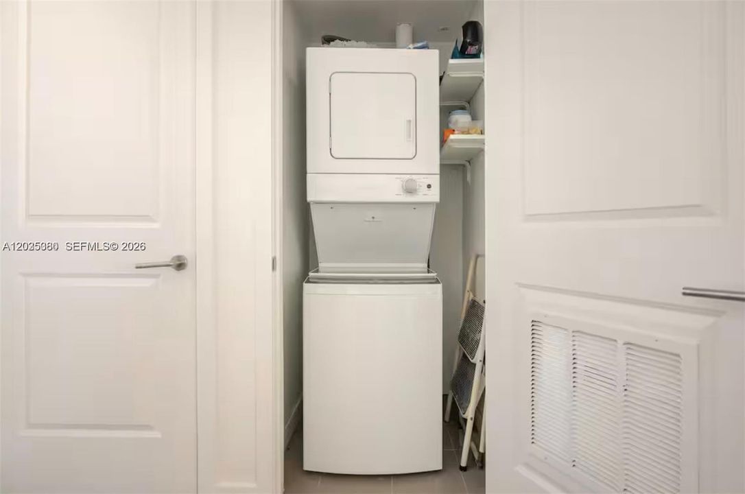 For Rent: $3,400 (1 beds, 1 baths, 0 Square Feet)