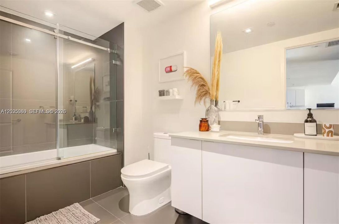 For Rent: $3,400 (1 beds, 1 baths, 0 Square Feet)