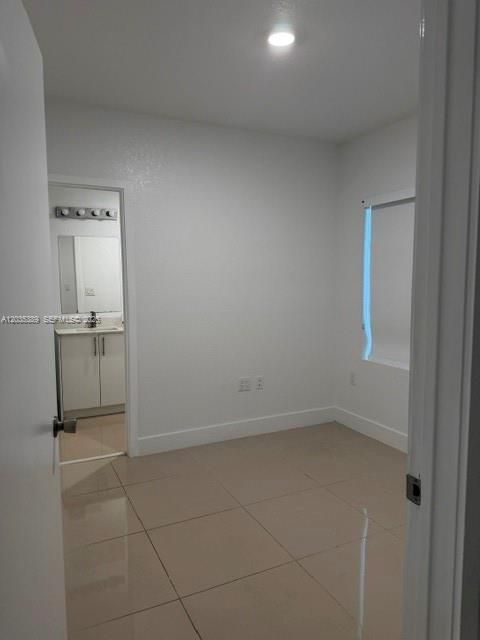 For Sale: $399,000 (4 beds, 3 baths, 1398 Square Feet)