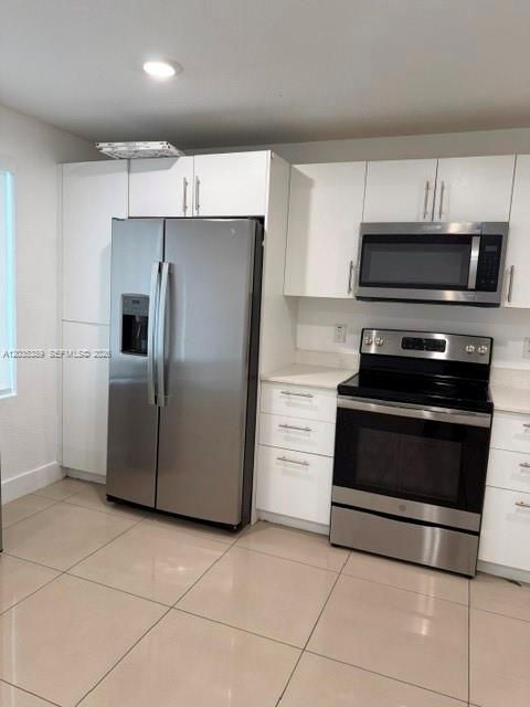 For Sale: $399,000 (4 beds, 3 baths, 1398 Square Feet)