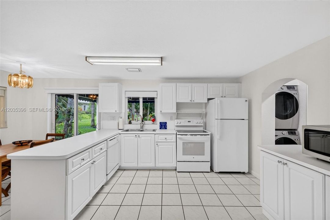 Guest House view to kitchen